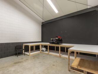 Zirkoon 114, Dordrecht