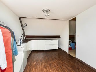 Van den Broek-erf 146, DORDRECHT