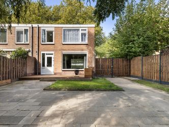 Van Bosseplantsoen 5, DORDRECHT