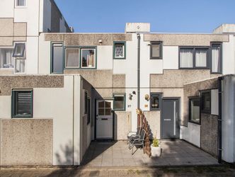 Loevestein 27, DORDRECHT