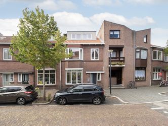 Van Slingelandtlaan 9, DORDRECHT