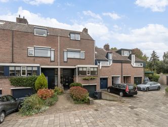 Luchtenburg 11, DORDRECHT
