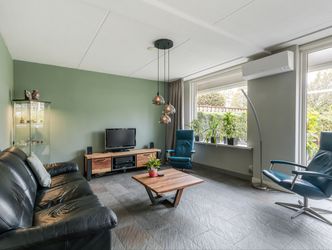 Mahonie 139, DORDRECHT