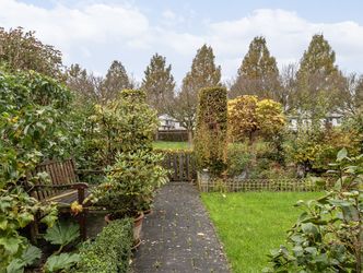 Mahonie 139, DORDRECHT