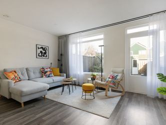 Assumburg 94, DORDRECHT