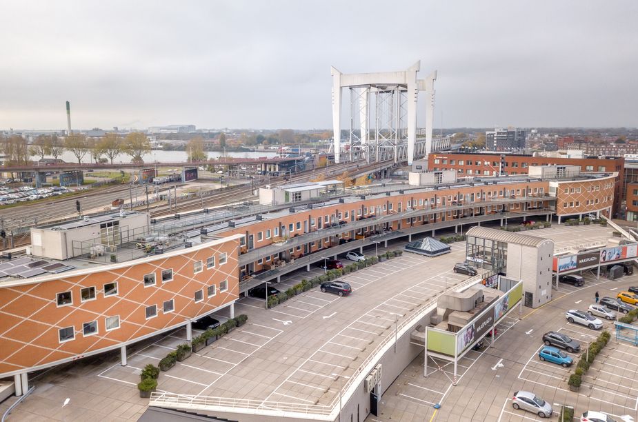 Korte Parallelweg 79