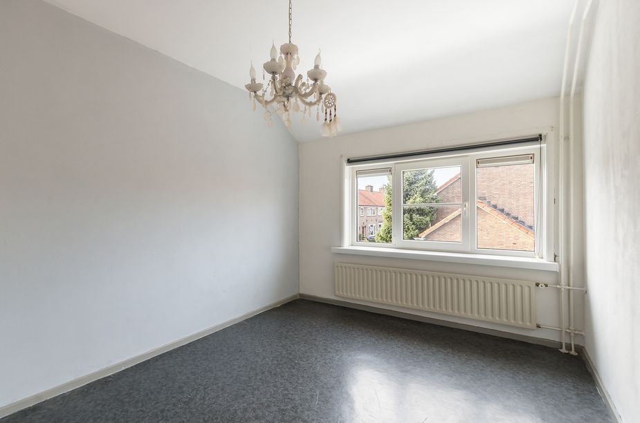 Prins Bernhardstraat 33