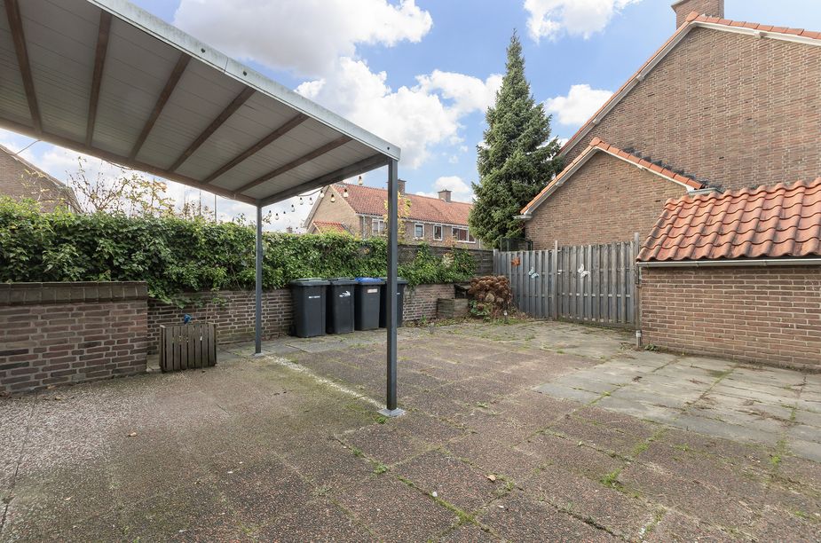 Prins Bernhardstraat 33