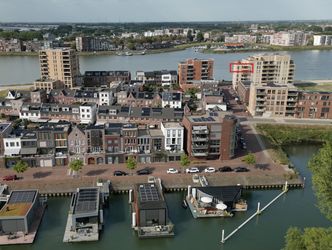 Werf van Gips 370, DORDRECHT