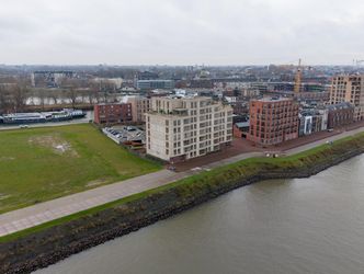 Werf van Gips 370, DORDRECHT