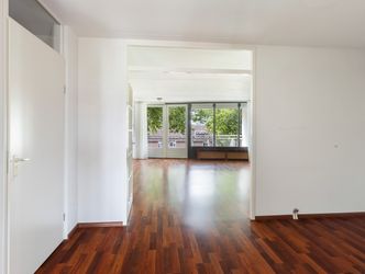 Hermann Hesse-erf 156, DORDRECHT