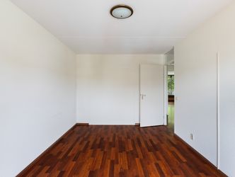 Hermann Hesse-erf 156, DORDRECHT