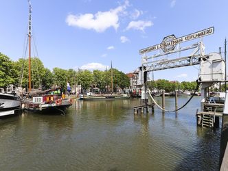 Wolwevershaven 41, DORDRECHT