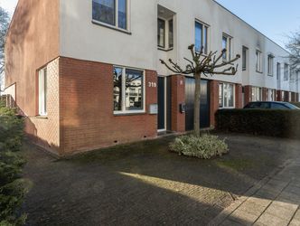 Van Ravesteyn-erf 319, DORDRECHT