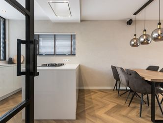 Plutolaan 12, DORDRECHT