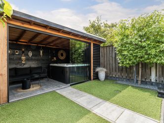 Plutolaan 12, DORDRECHT