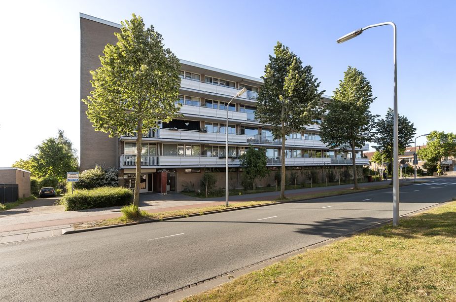 Prof. Waterinklaan 13