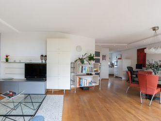 Palissander 195, DORDRECHT