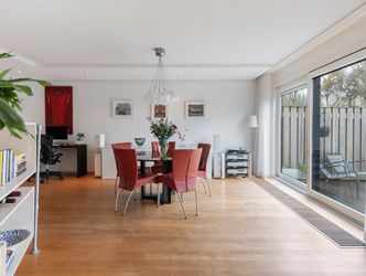 Palissander 195, DORDRECHT