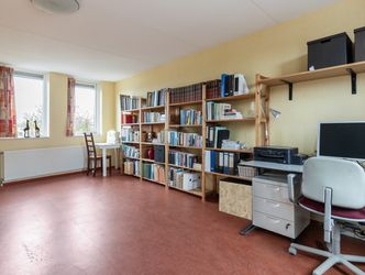 Palissander 195, DORDRECHT