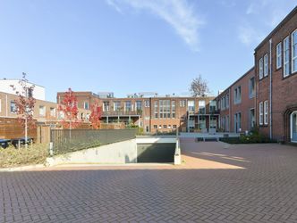 Reeweg Oost 123P, DORDRECHT