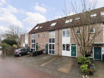 Suze Groeneweg-erf 403, DORDRECHT