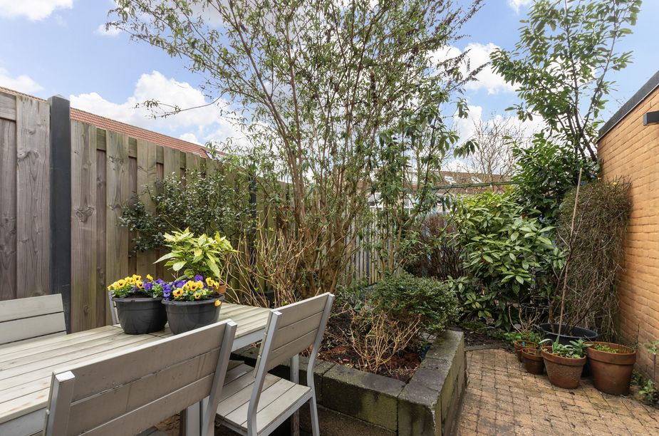 Suze Groeneweg-erf 403