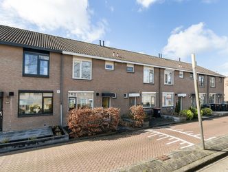 Pearl Buck-erf 102, DORDRECHT