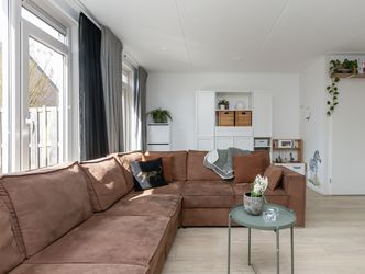 Pearl Buck-erf 102, DORDRECHT