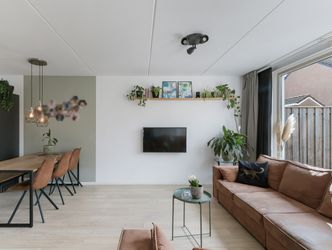 Pearl Buck-erf 102, DORDRECHT