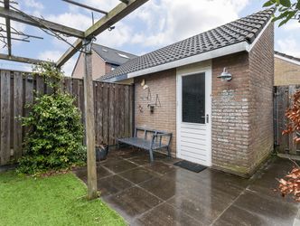 Pearl Buck-erf 102, DORDRECHT