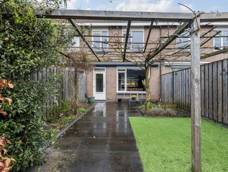 Pearl Buck-erf 102, DORDRECHT