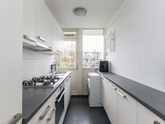 Van Karnebeekstraat 113, DORDRECHT