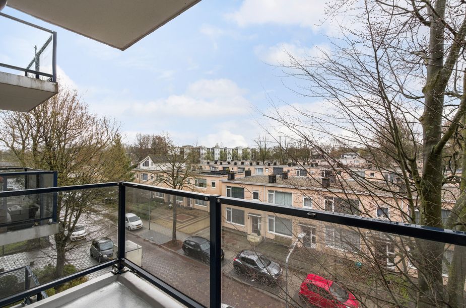 Van Karnebeekstraat 113