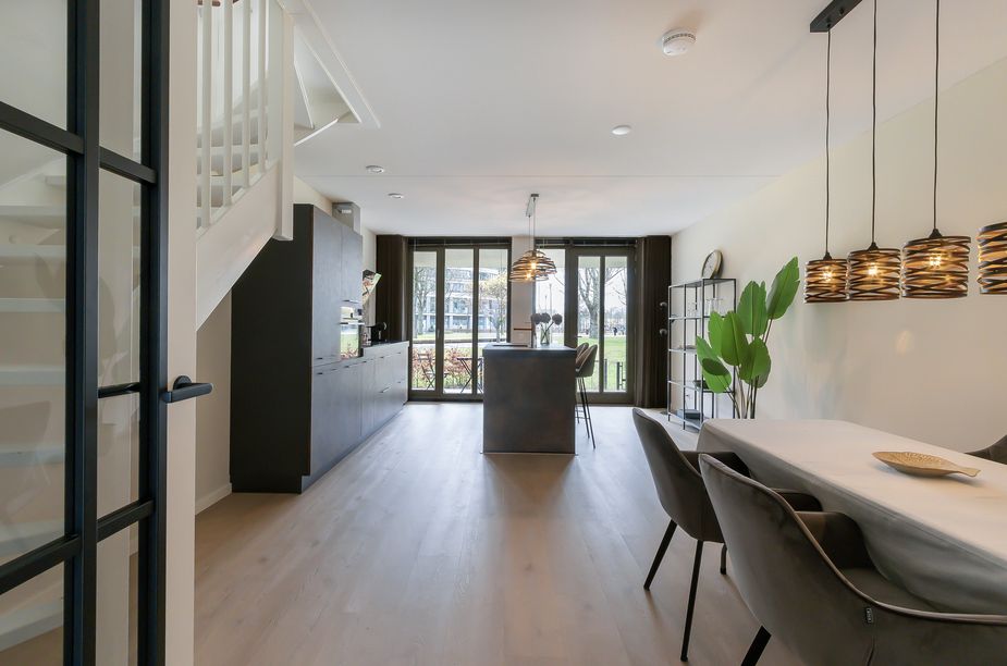 Prof. Gunninglaan 21