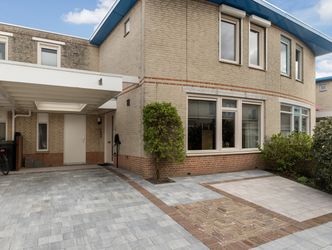 Palissander 176, DORDRECHT