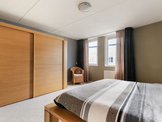 Palissander 176, DORDRECHT