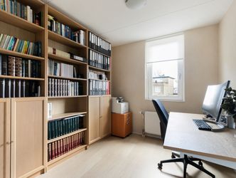 Palissander 176, DORDRECHT