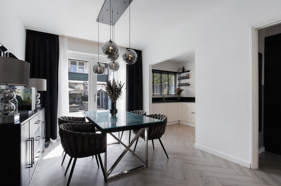 Hooftstraat 24