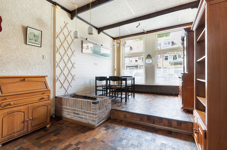 Hooftstraat 42