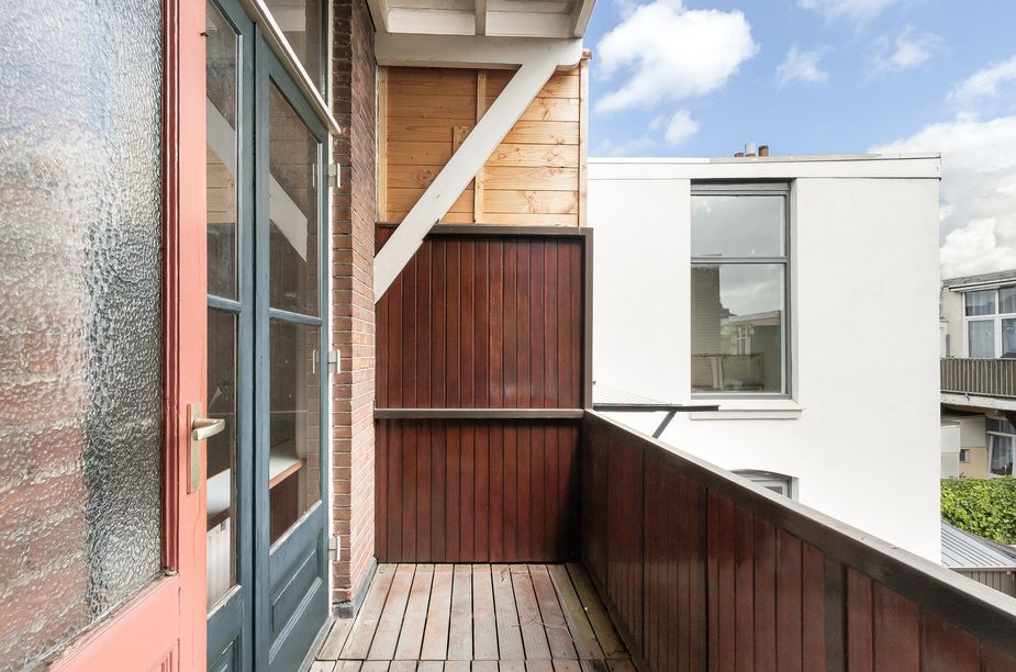 Hooftstraat 42