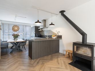 Eastonstraat 50, DORDRECHT