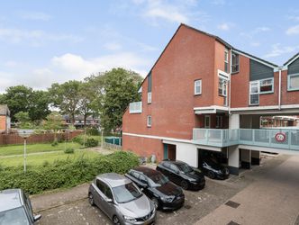 Goudestein 92, DORDRECHT