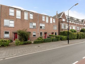 Oranjepark 24, DORDRECHT
