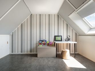 Johanna Naber-erf 378, DORDRECHT