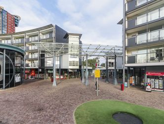 Johanna Naber-erf 378, DORDRECHT