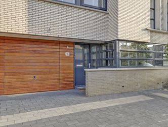 Branco 19, DORDRECHT