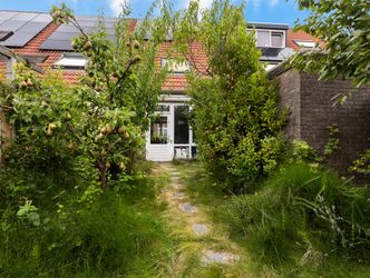 Suze Groeneweg-erf 384, DORDRECHT