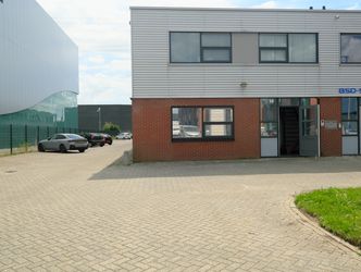 Jade 208, Dordrecht