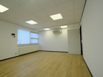Jade 208, Dordrecht